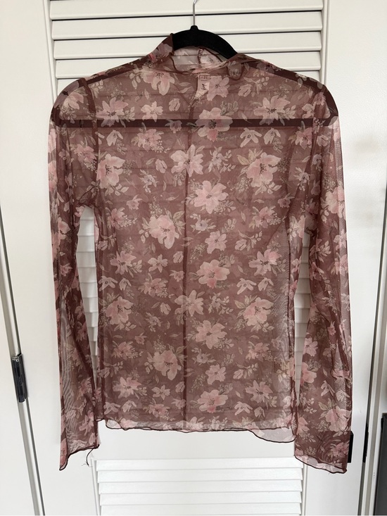 Francesca's Collections Tops - Sheer Floral Mesh Long-Sleeve Top